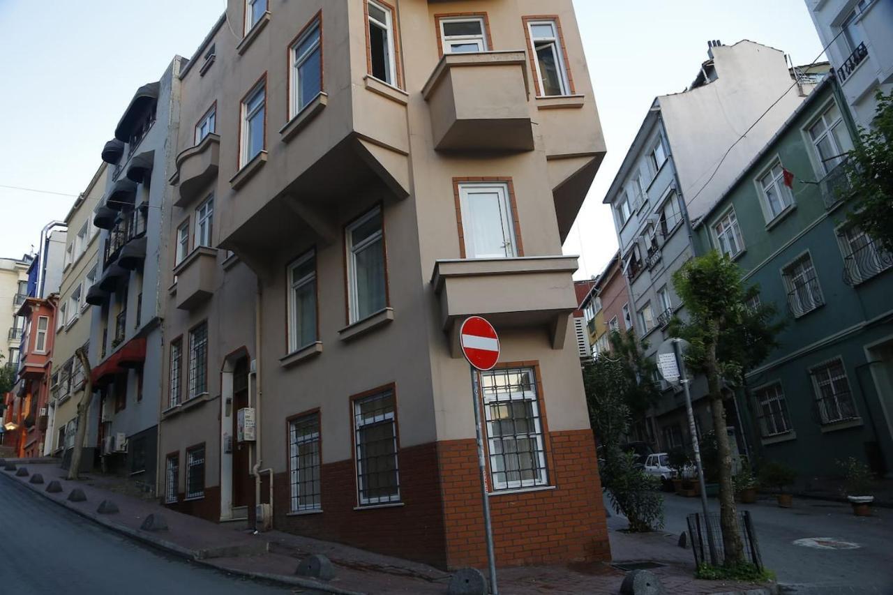 Unique And Central Istanbul Experience Taksim Exterior foto